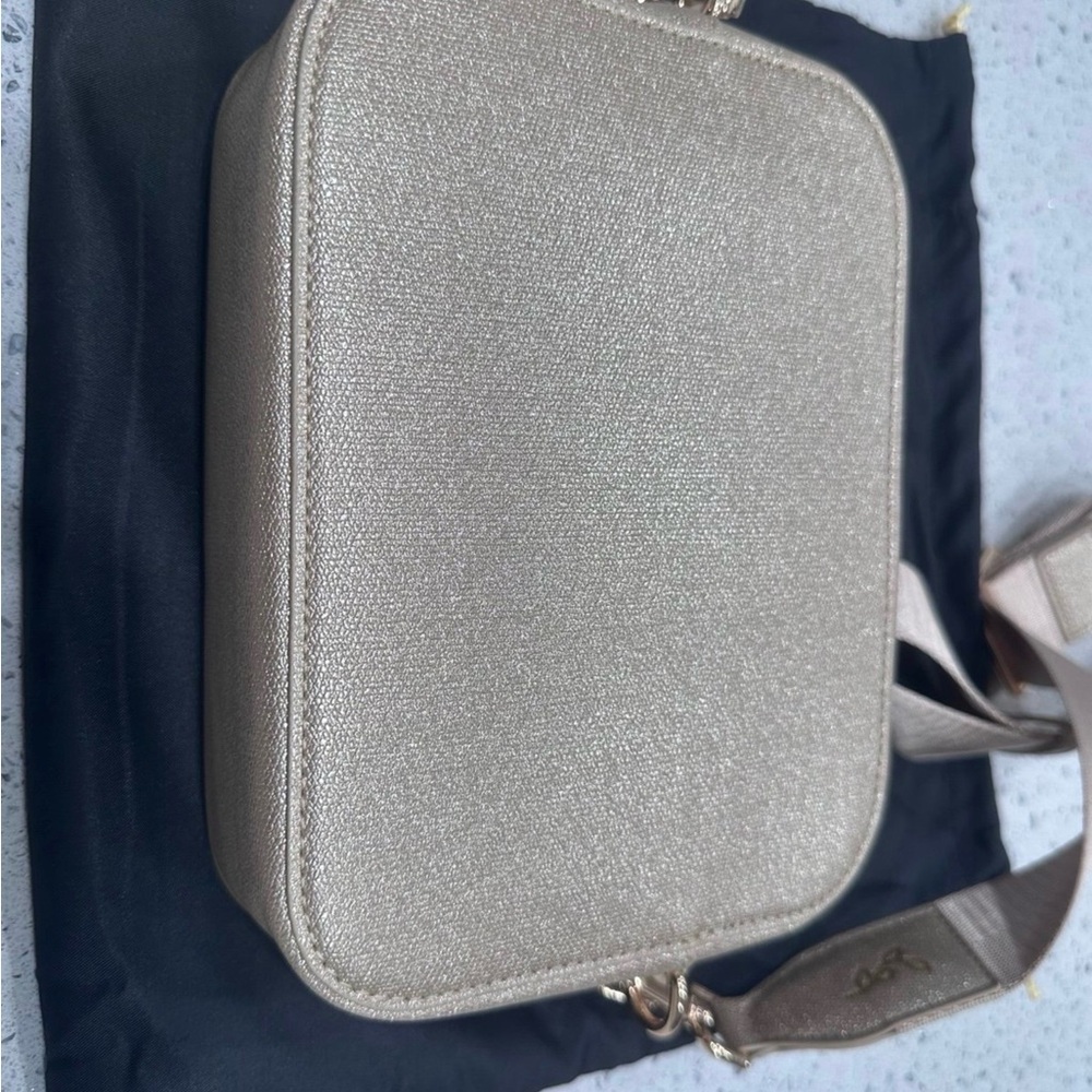 NWT White Elm Limited Edition Color Gold Sparkle Bexley with Dust bag - Picture 6 of 9